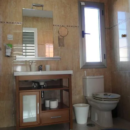 Hostel Surfintrip Academy&camp