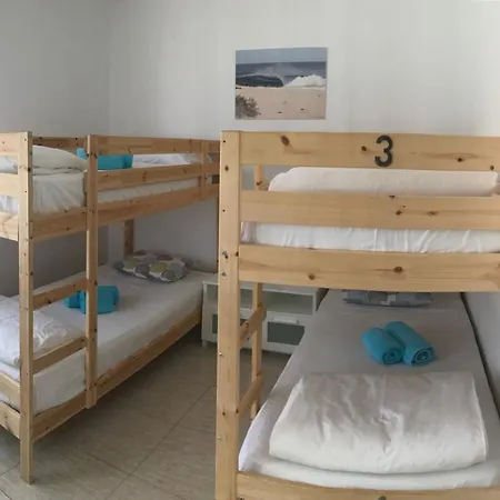 旅馆 Surfintrip Academy&camp