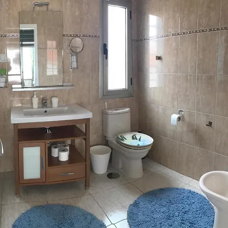 Surfintrip Academy&camp Хостел